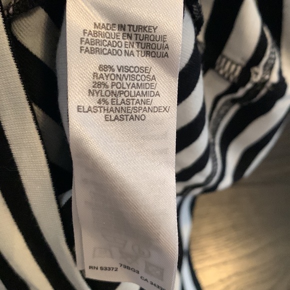 French connection mini skirt - Picture 8 of 8